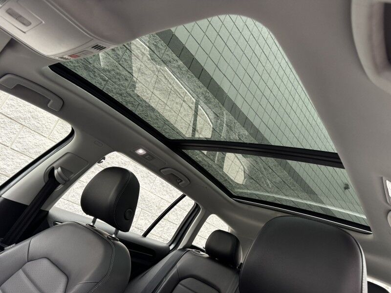 2015 Volkswagen Golf SportWagen TDI S Willow Grove PA