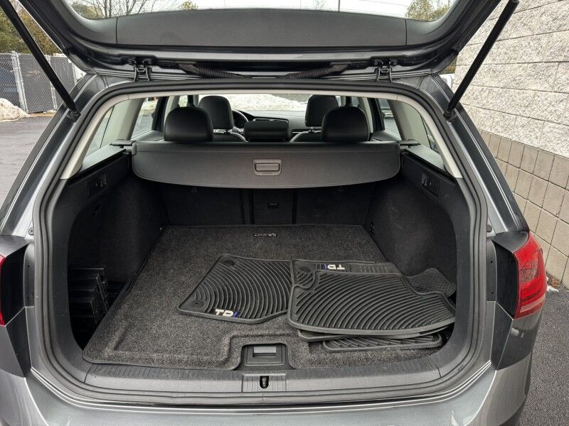 2015 Volkswagen Golf SportWagen TDI S Willow Grove PA