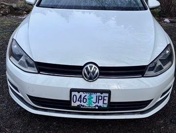 2015 Volkswagen Golf TDI S 4-Door