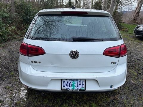 2015 Volkswagen Golf TDI S 4-Door Gladstone OR