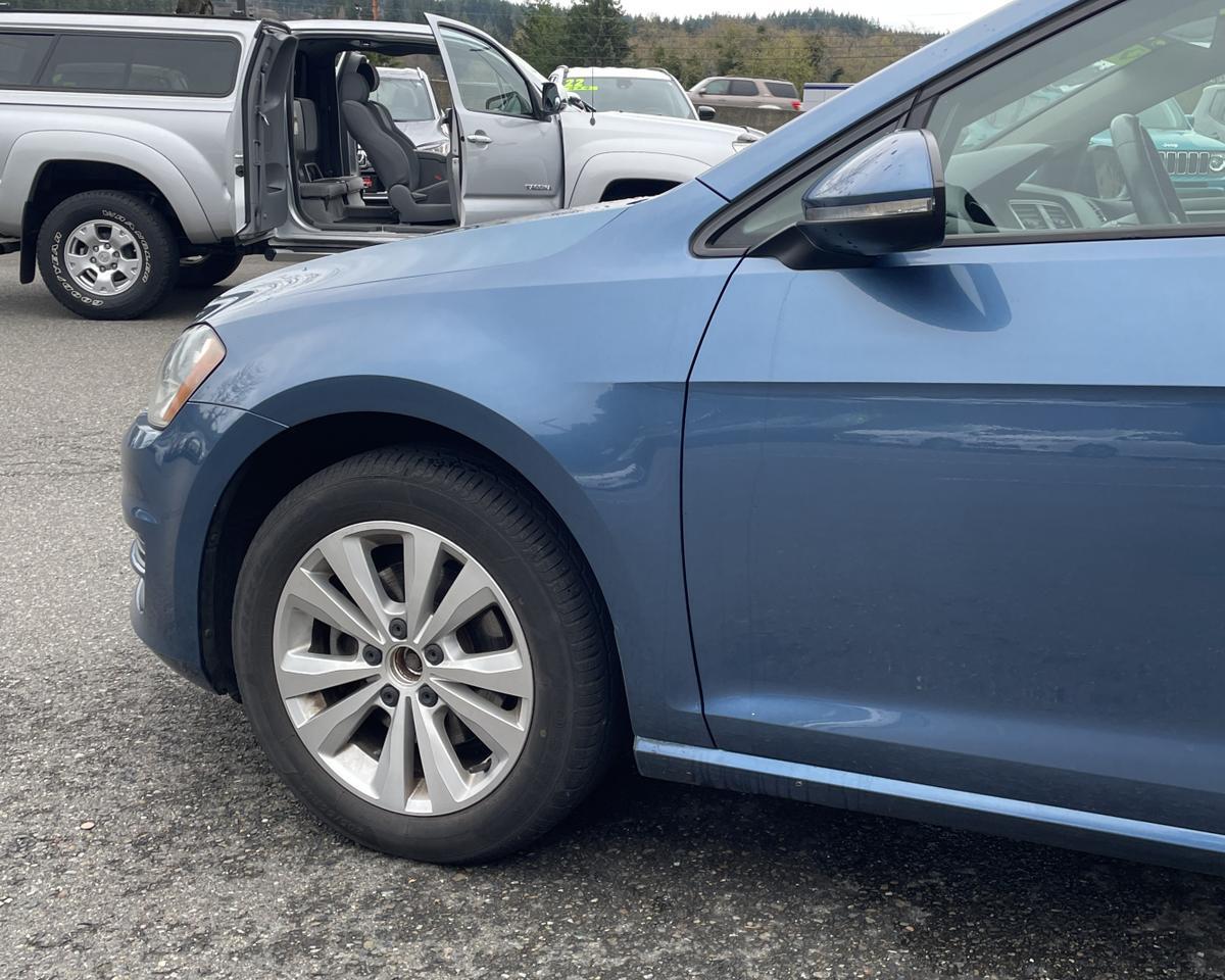 2015 Volkswagen Golf TDI S Hatchback Sedan 4D