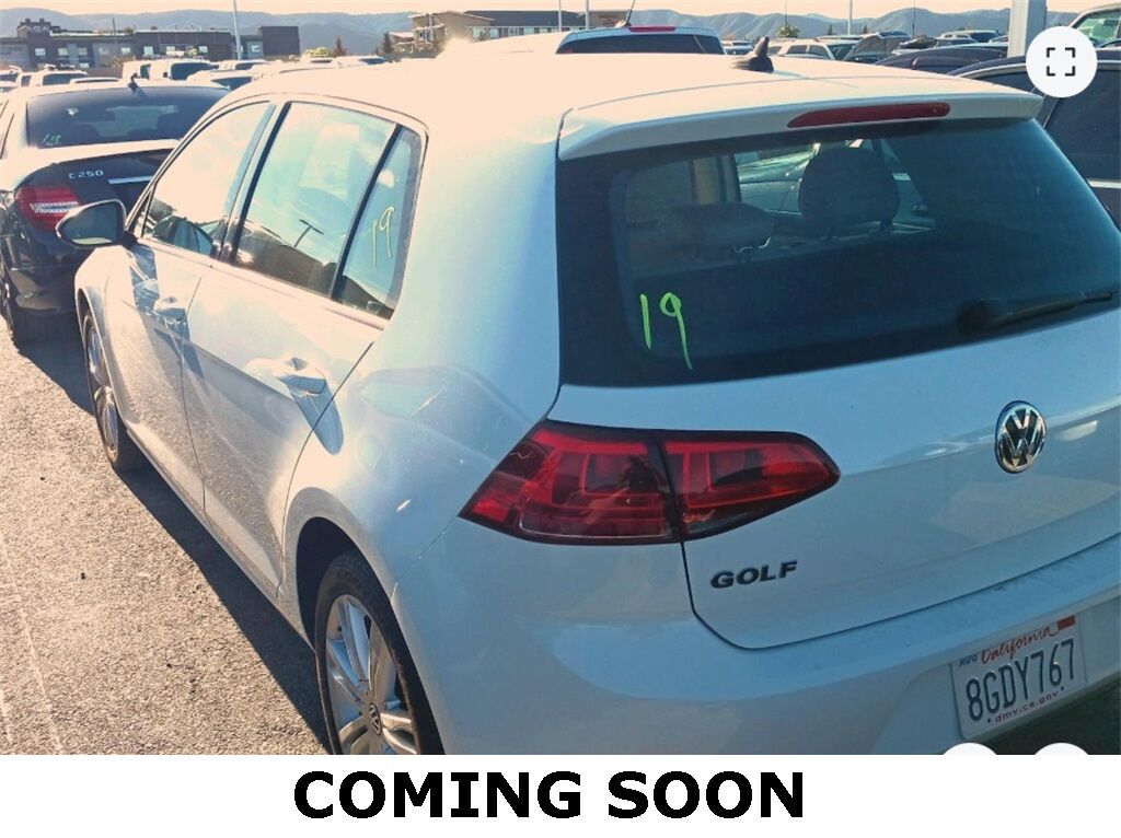 2015 Volkswagen Golf TDI SE 4-Door