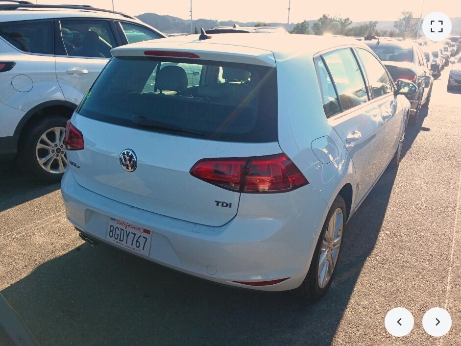 2015 Volkswagen Golf TDI SE 4-Door OR