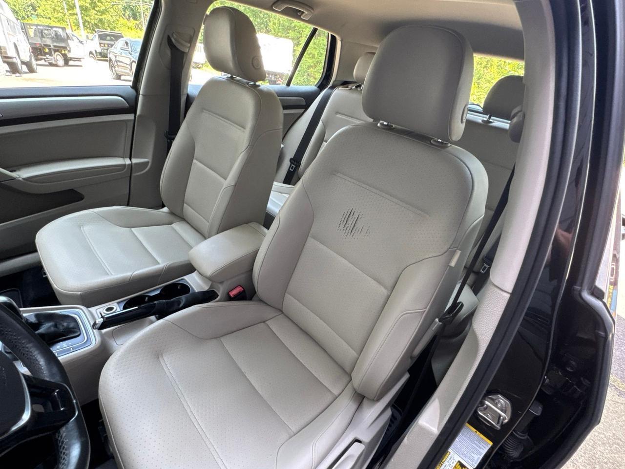 2015 Volkswagen Golf TDI SE 4-Door Warrenton VA