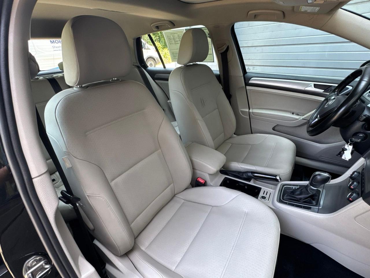 2015 Volkswagen Golf TDI SE 4-Door Warrenton VA