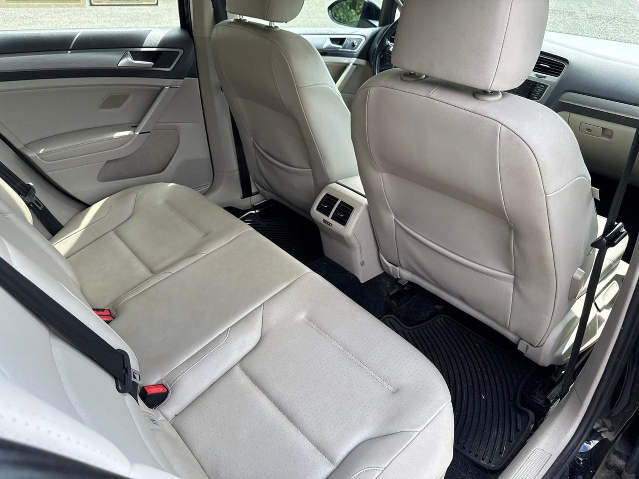 2015 Volkswagen Golf TDI SE 4-Door Warrenton VA