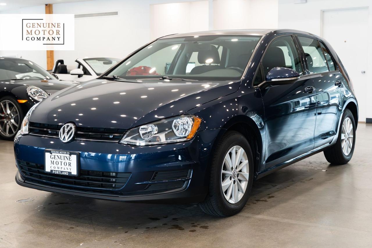 2015 Volkswagen Golf TSI S 4-Door