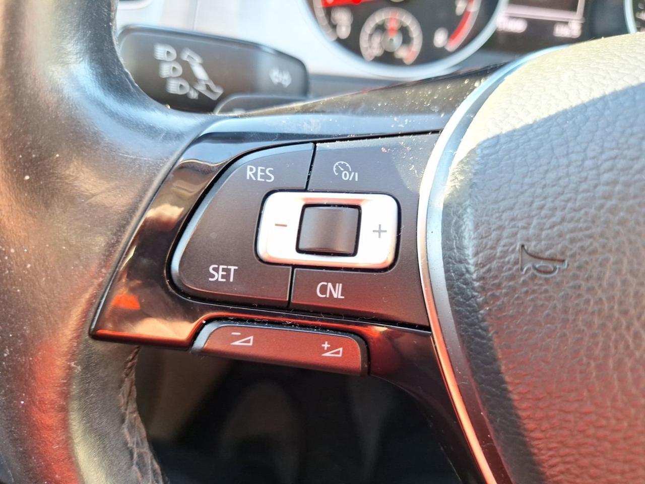 2015 Volkswagen Golf TSI S 4-Door Hurst TX