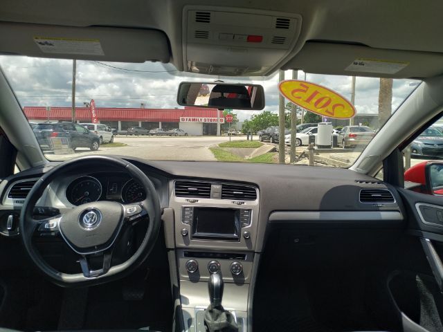 2015 Volkswagen Golf TSI S 4-Door Bradenton FL