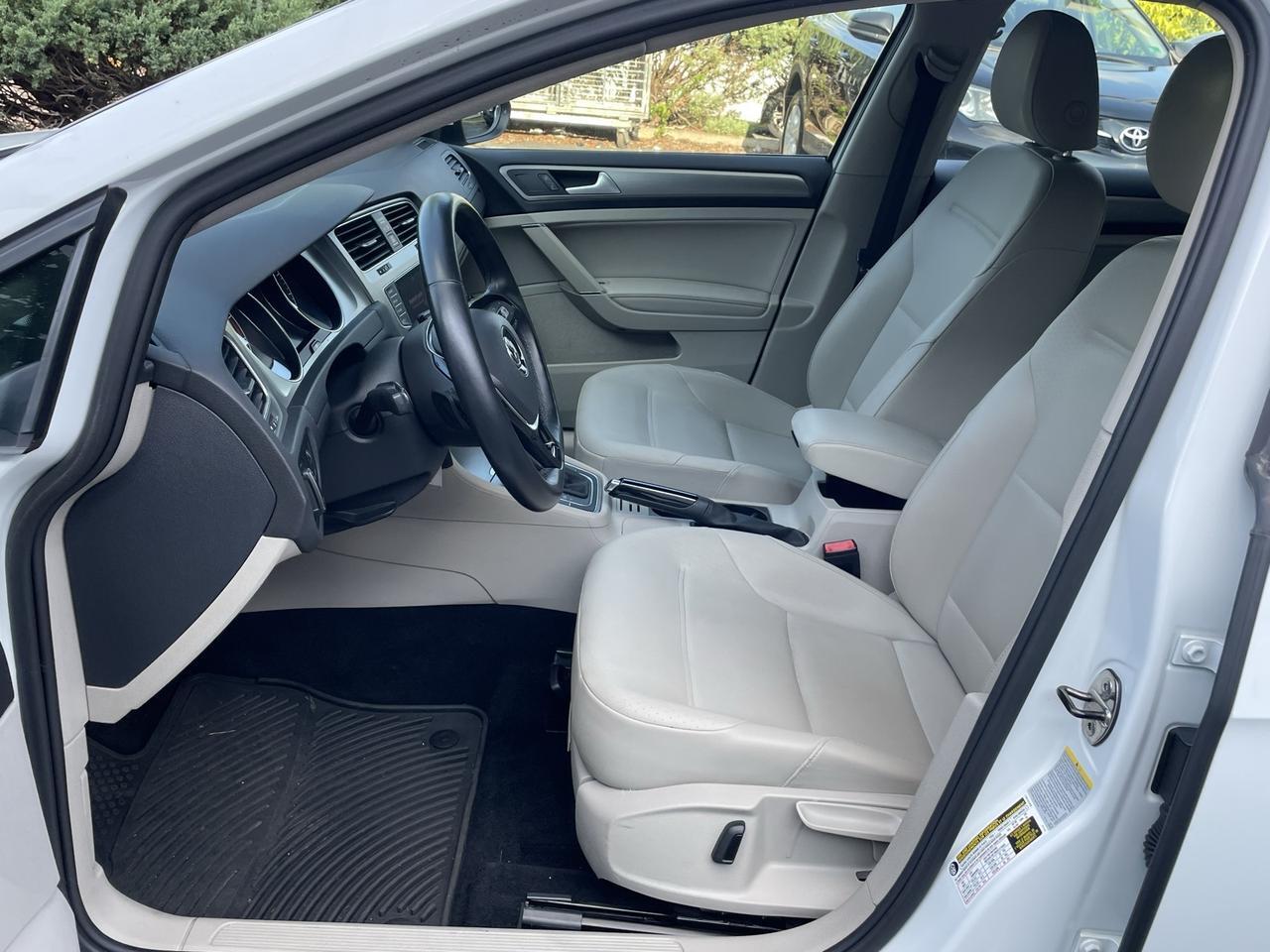 2015 Volkswagen Golf TSI S 4-Door Alexandria VA