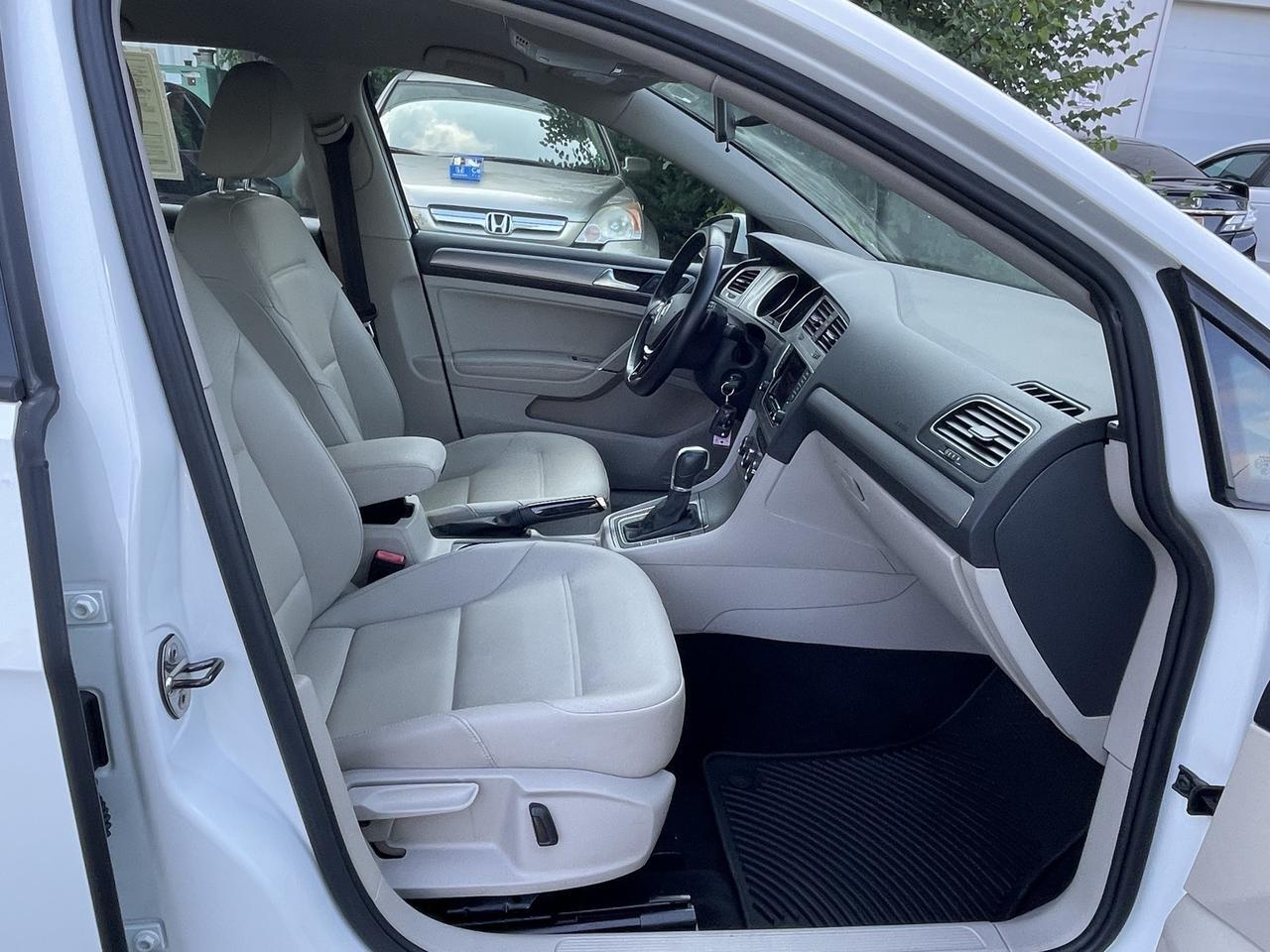 2015 Volkswagen Golf TSI S 4-Door Alexandria VA