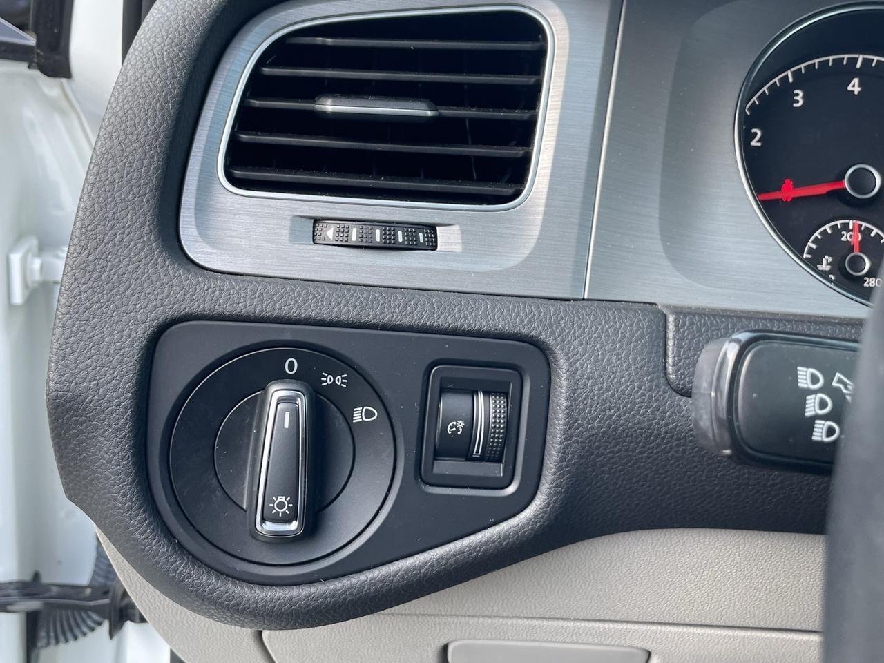 2015 Volkswagen Golf TSI S 4-Door Alexandria VA