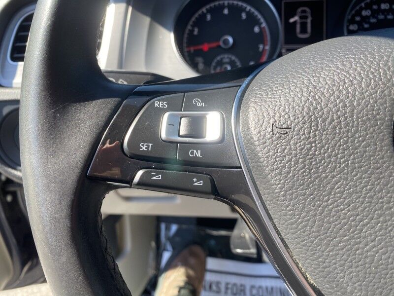 2015 Volkswagen Golf TSI SE Springfield PA