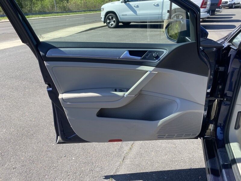 2015 Volkswagen Golf TSI SE Springfield PA