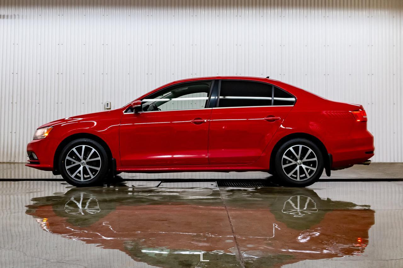 2015 Volkswagen Jetta Comfortline Manual Roof BCam Red Deer AB