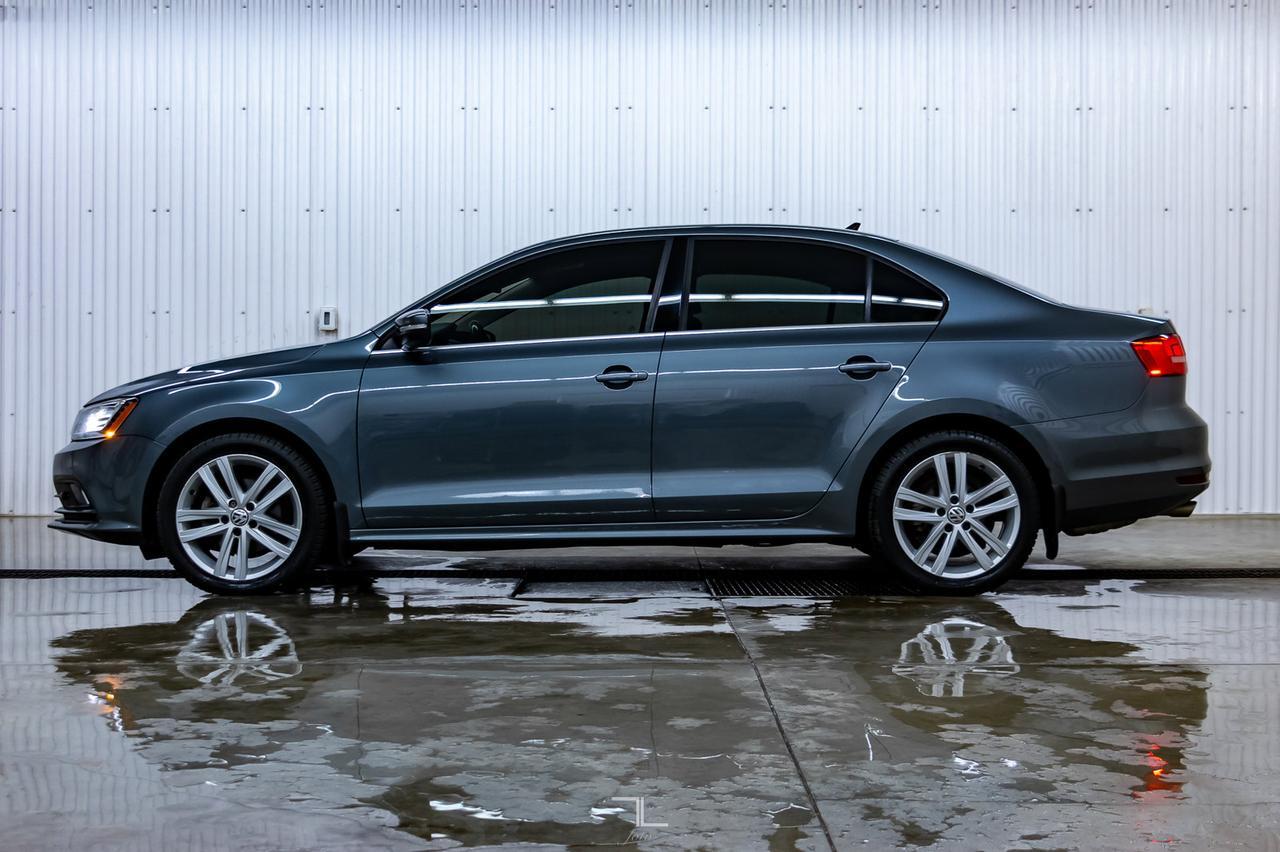 2015 Volkswagen Jetta Highline Diesel Leather Roof Nav Red Deer AB