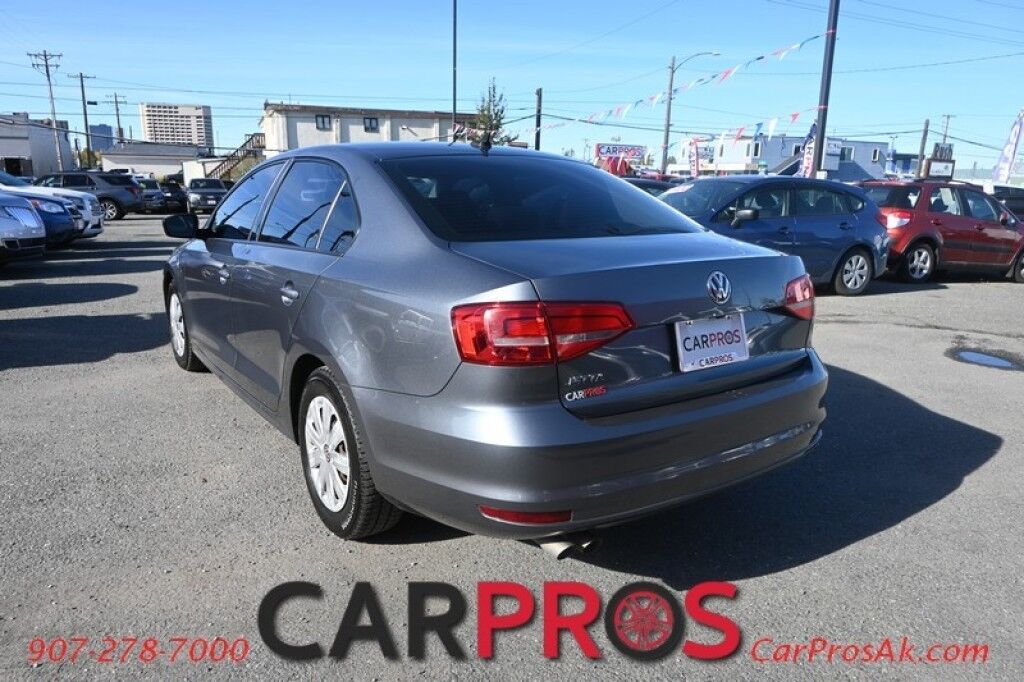 2015 Volkswagen Jetta S - 2.0L 4-Cyl - Automatic - Premium Cloth Seats - Power Locks, Windows & Mirrors - Cruise Control - Back Up Camera - Bluetooth - Aux & USB Input - Air Conditioning - Keyless Entry & Start - 34 MPG Anchorage AK