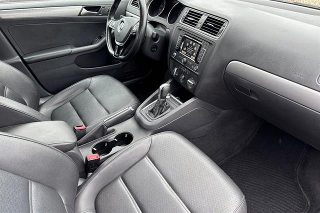 2015 Volkswagen Jetta Sedan 1.8T SE w/Connectivity/Navigation San Luis Obispo CA