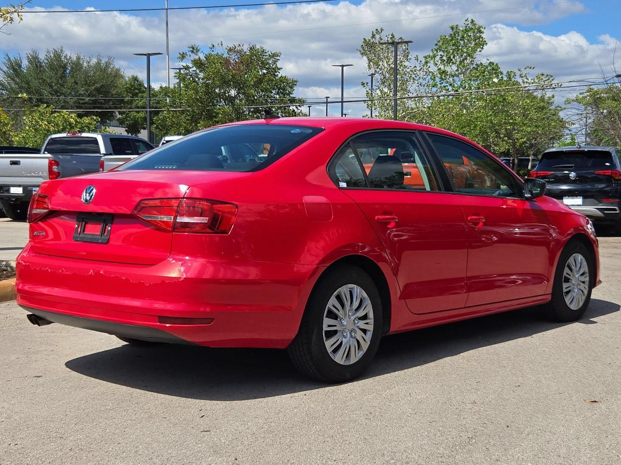 2015 Volkswagen Jetta Sedan 2.0L S