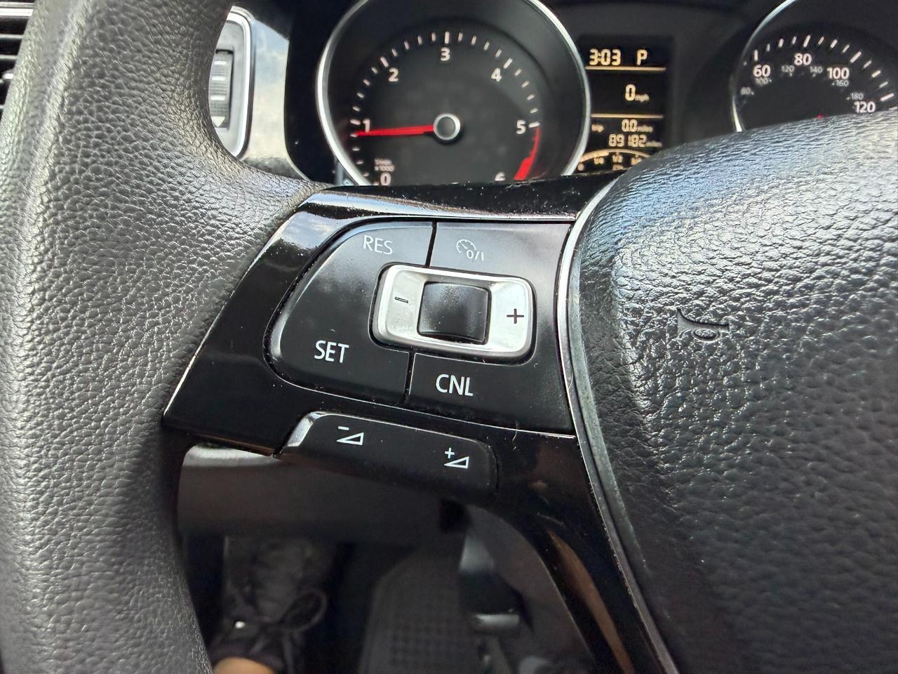 2015 Volkswagen Jetta Sedan 4dr DSG 2.0L TDI S Jacksonville FL