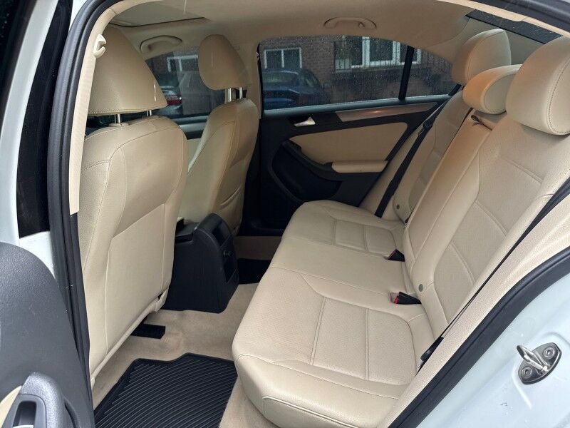 2015 Volkswagen Jetta Sedan TDI SE w/ Connectivity Arlington VA