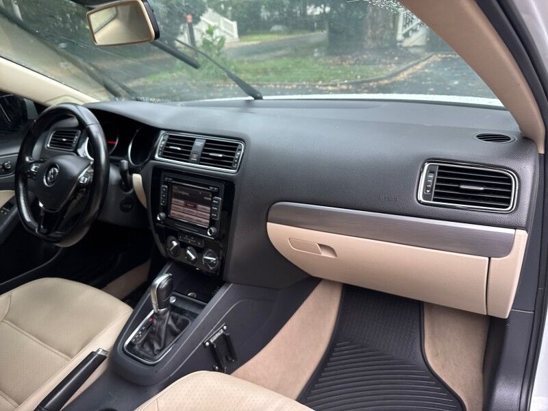 2015 Volkswagen Jetta Sedan TDI SE w/ Connectivity Arlington VA