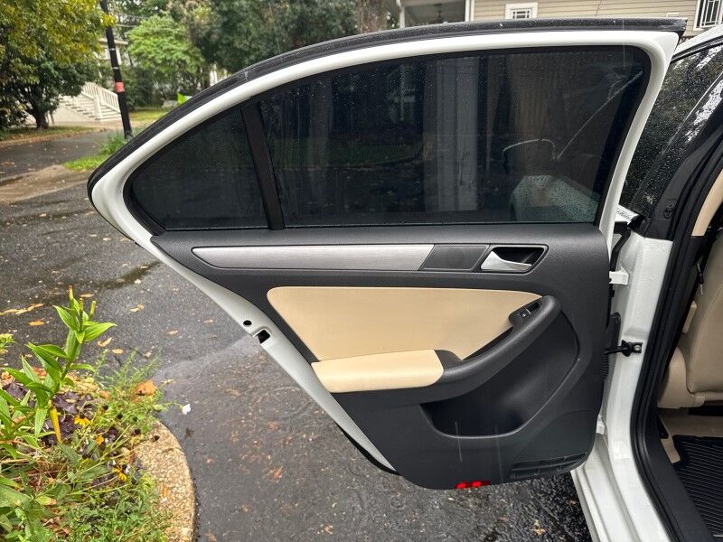2015 Volkswagen Jetta Sedan TDI SE w/ Connectivity Arlington VA