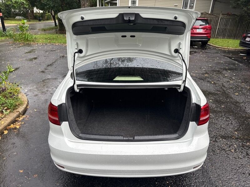 2015 Volkswagen Jetta Sedan TDI SE w/ Connectivity Arlington VA
