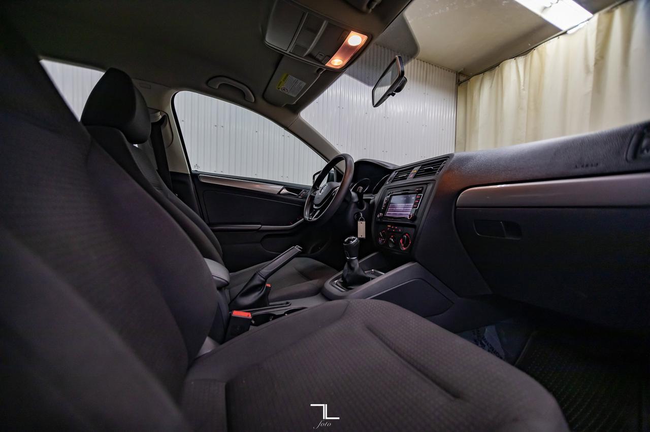 2015 Volkswagen Jetta Trendline Plus Manual BCam HSeats Red Deer AB