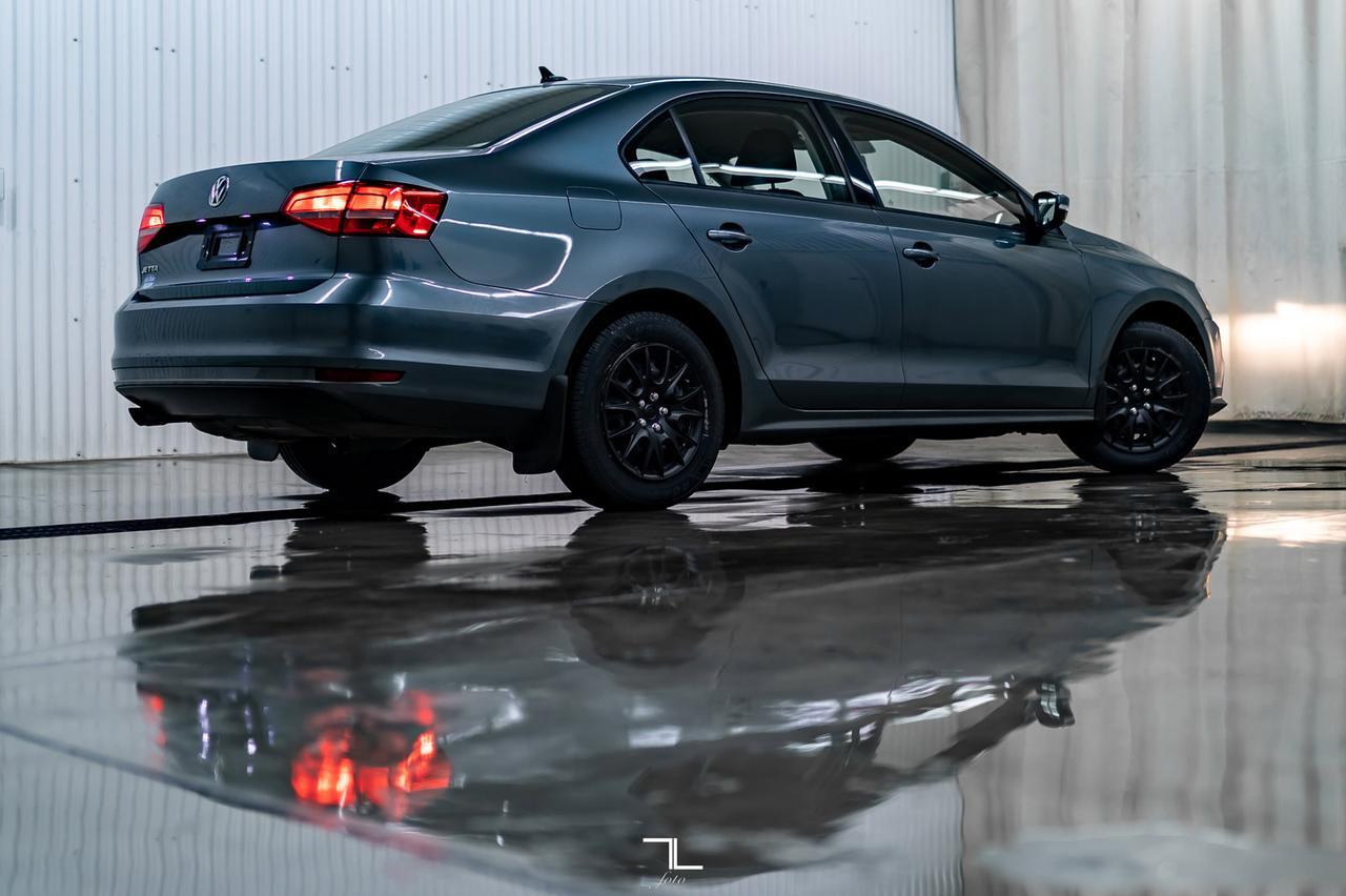 2015 Volkswagen Jetta Trendline Plus Manual BCam HSeats Red Deer AB