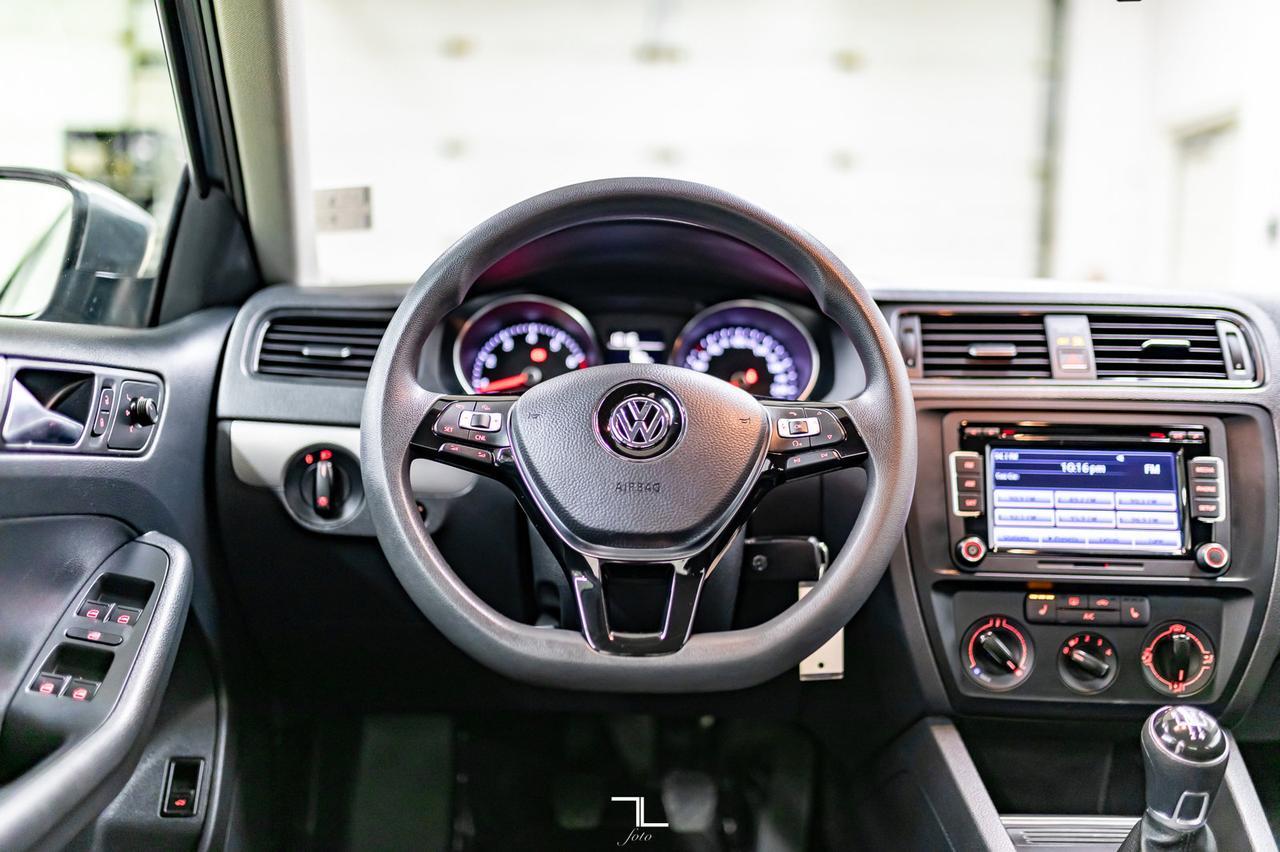 2015 Volkswagen Jetta Trendline Plus Manual BCam HSeats Red Deer AB