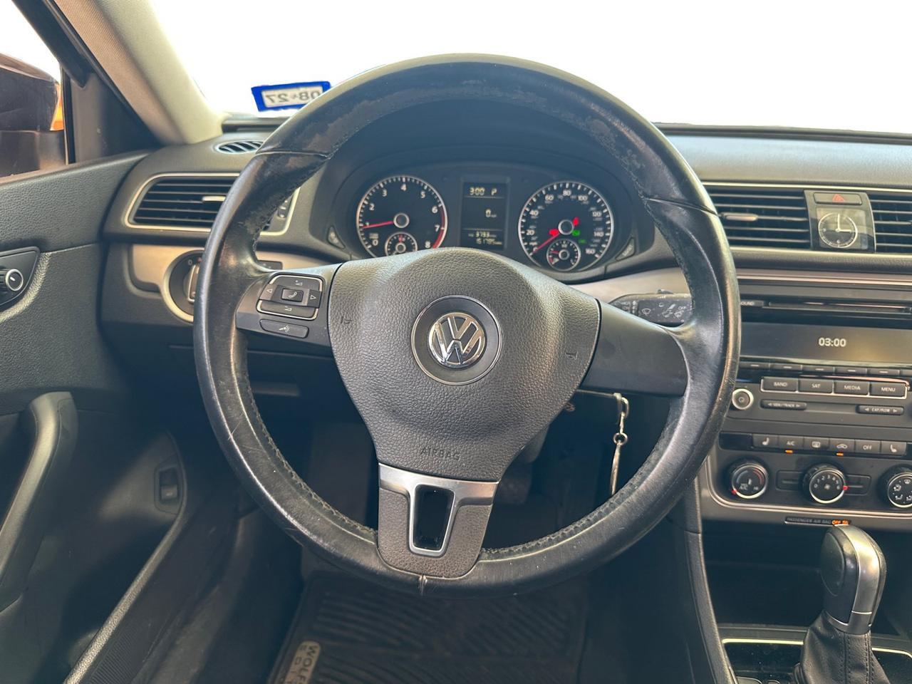 2015 Volkswagen Passat  Selma TX