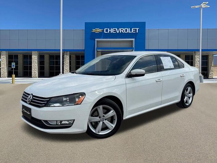 2015 Volkswagen Passat 1.8T Limited Edition Inglewood  CA