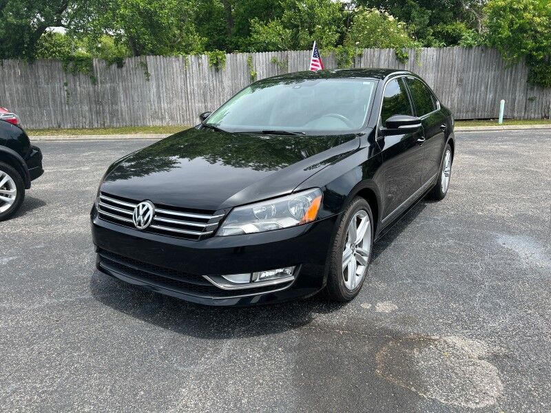 2015 Volkswagen Passat 1.8T SE w/Sunroof & Nav Jacksonville FL