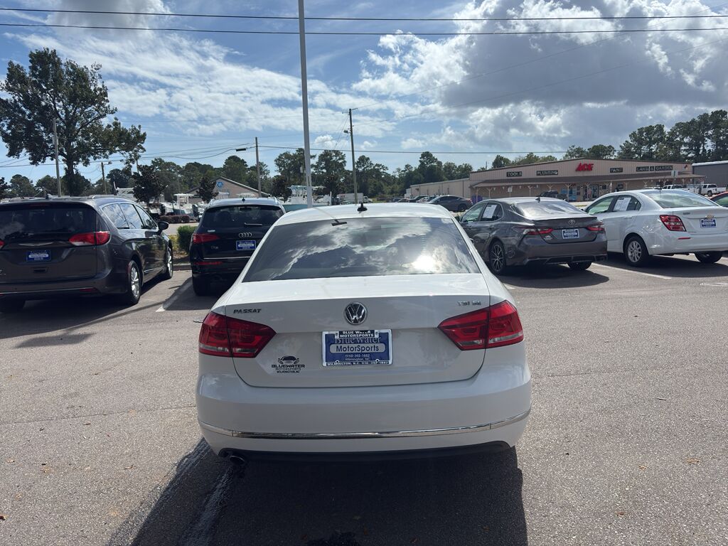2015 Volkswagen Passat 1.8T SE w/Sunroof & Nav Wilmington NC