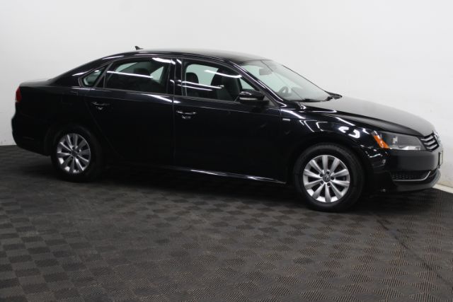 2015 Volkswagen Passat 1.8T Wolfsburg Edition