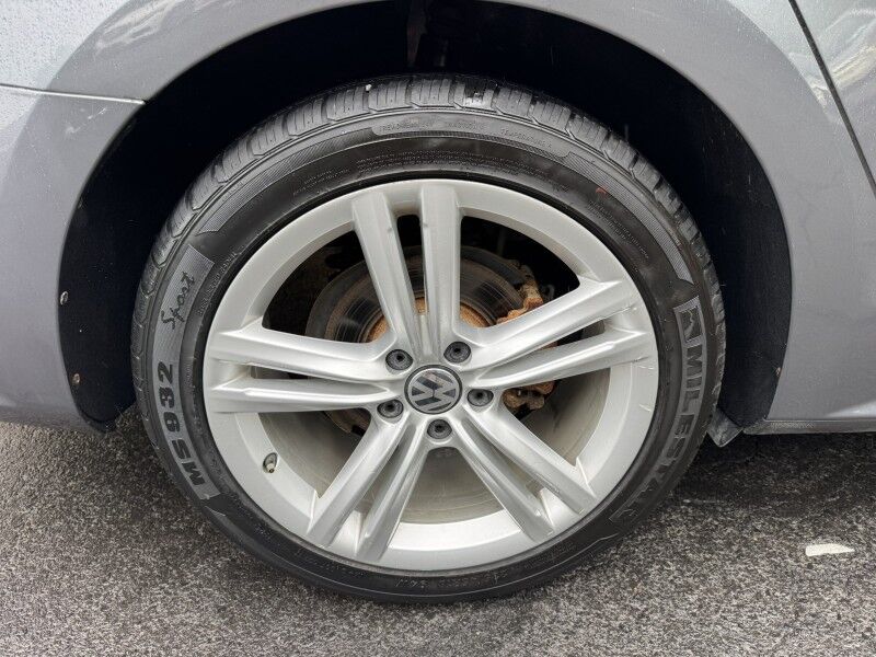 2015 Volkswagen Passat 2.0L TDI SEL Premium Willow Grove PA