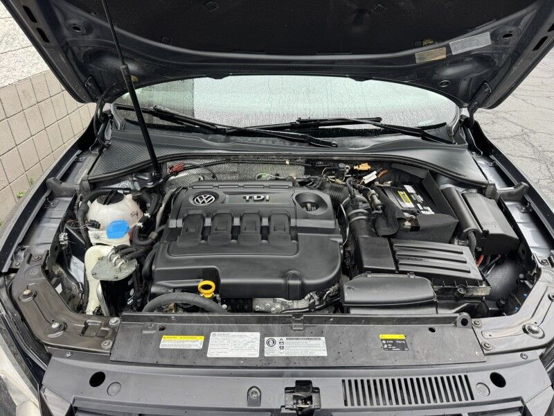 2015 Volkswagen Passat 2.0L TDI SEL Premium Willow Grove PA