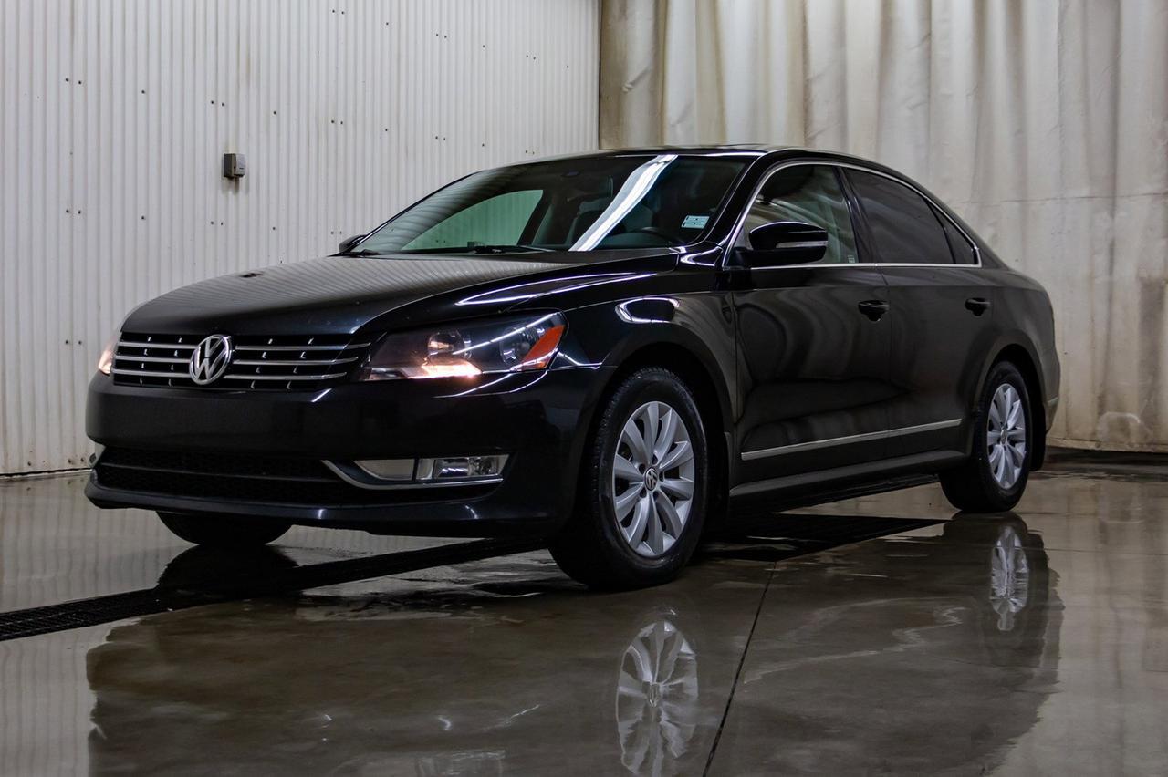 2015 Volkswagen Passat Highline Leather Roof Nav Red Deer AB