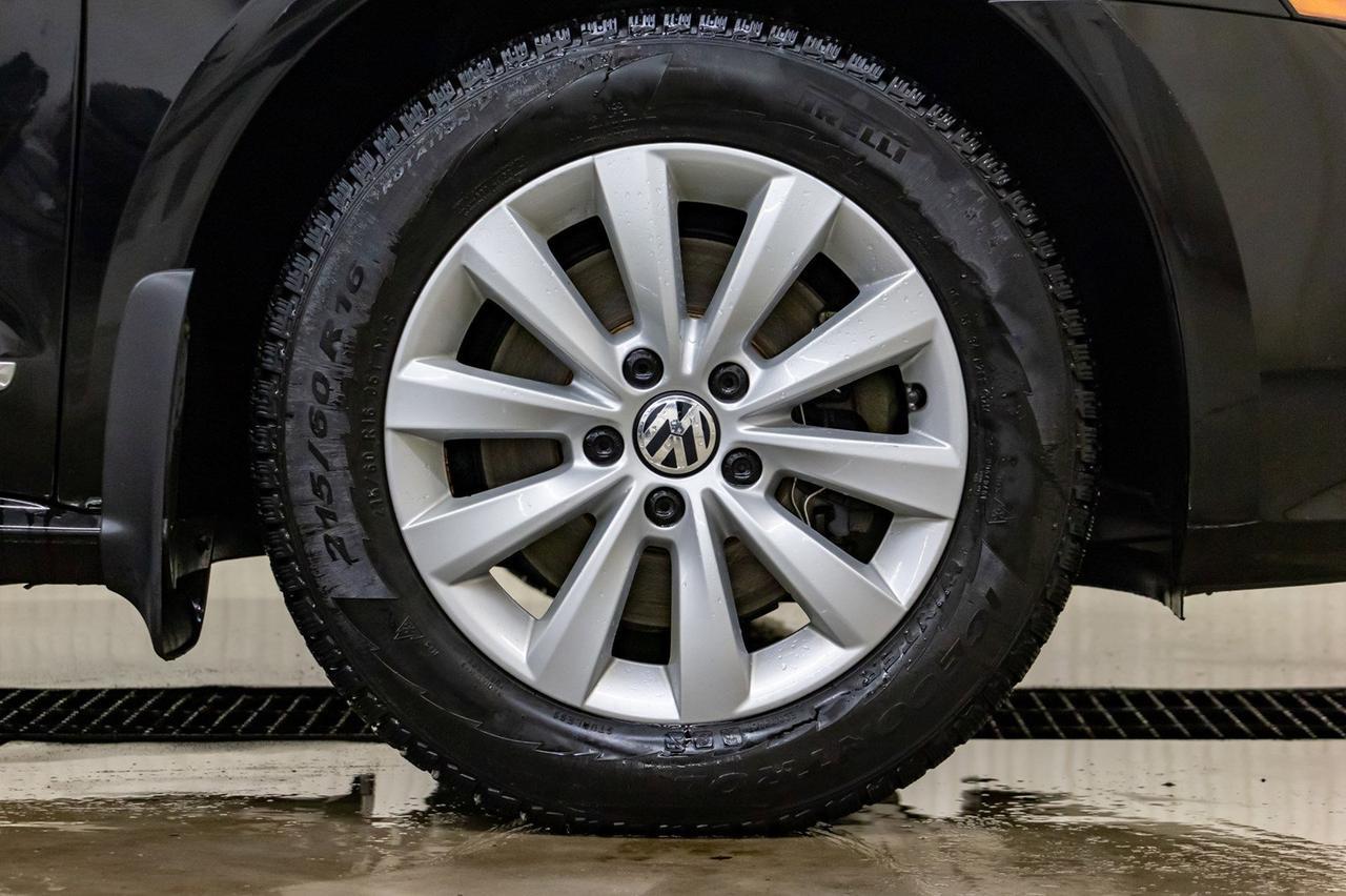 2015 Volkswagen Passat Highline Leather Roof Nav Red Deer AB