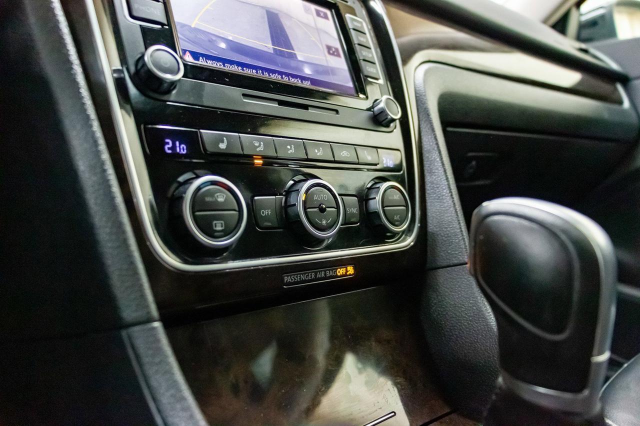 2015 Volkswagen Passat Highline Leather Roof Nav Red Deer AB