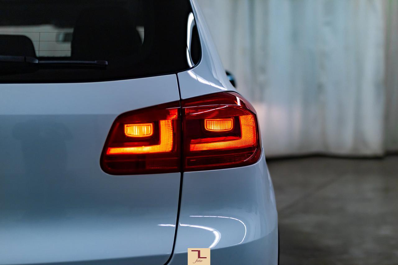 2015 Volkswagen Tiguan 4Motion Comfortline Leather Roof BCam Red Deer AB