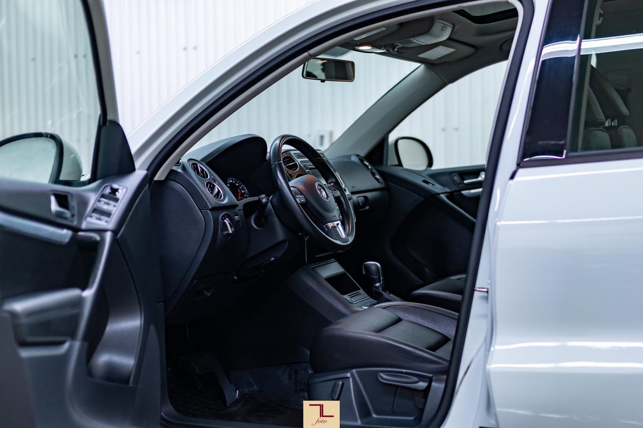 2015 Volkswagen Tiguan 4Motion Comfortline Leather Roof BCam Red Deer AB