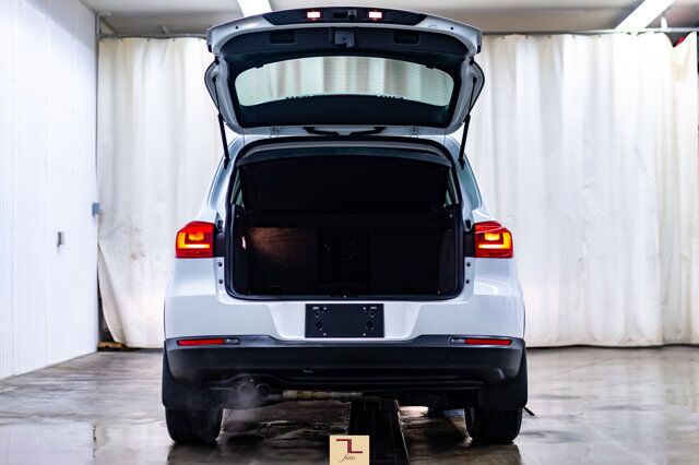 2015 Volkswagen Tiguan 4Motion Comfortline Leather Roof BCam Red Deer AB