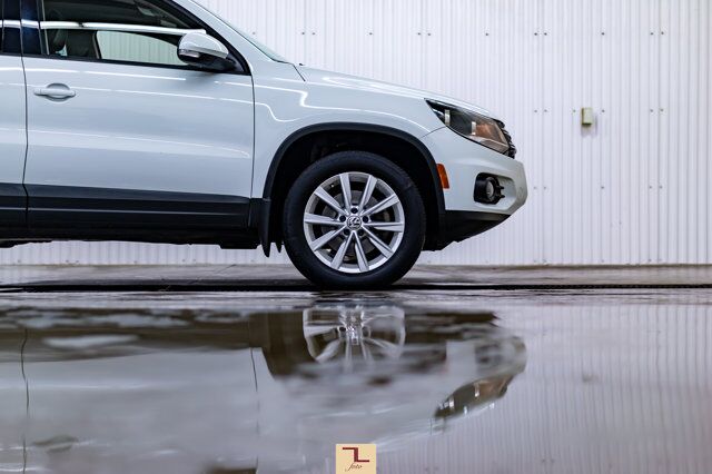 2015 Volkswagen Tiguan 4Motion Comfortline Leather Roof BCam Red Deer AB