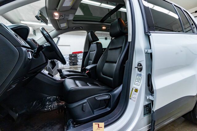 2015 Volkswagen Tiguan 4Motion Comfortline Leather Roof BCam Red Deer AB