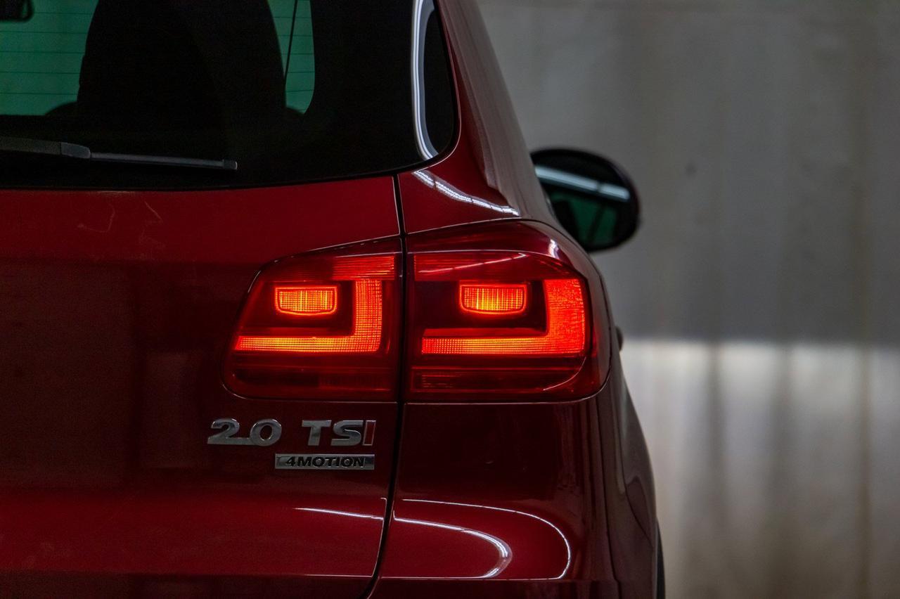 2015 Volkswagen Tiguan 4Motion Comfortline Leather Roof BCam Red Deer AB