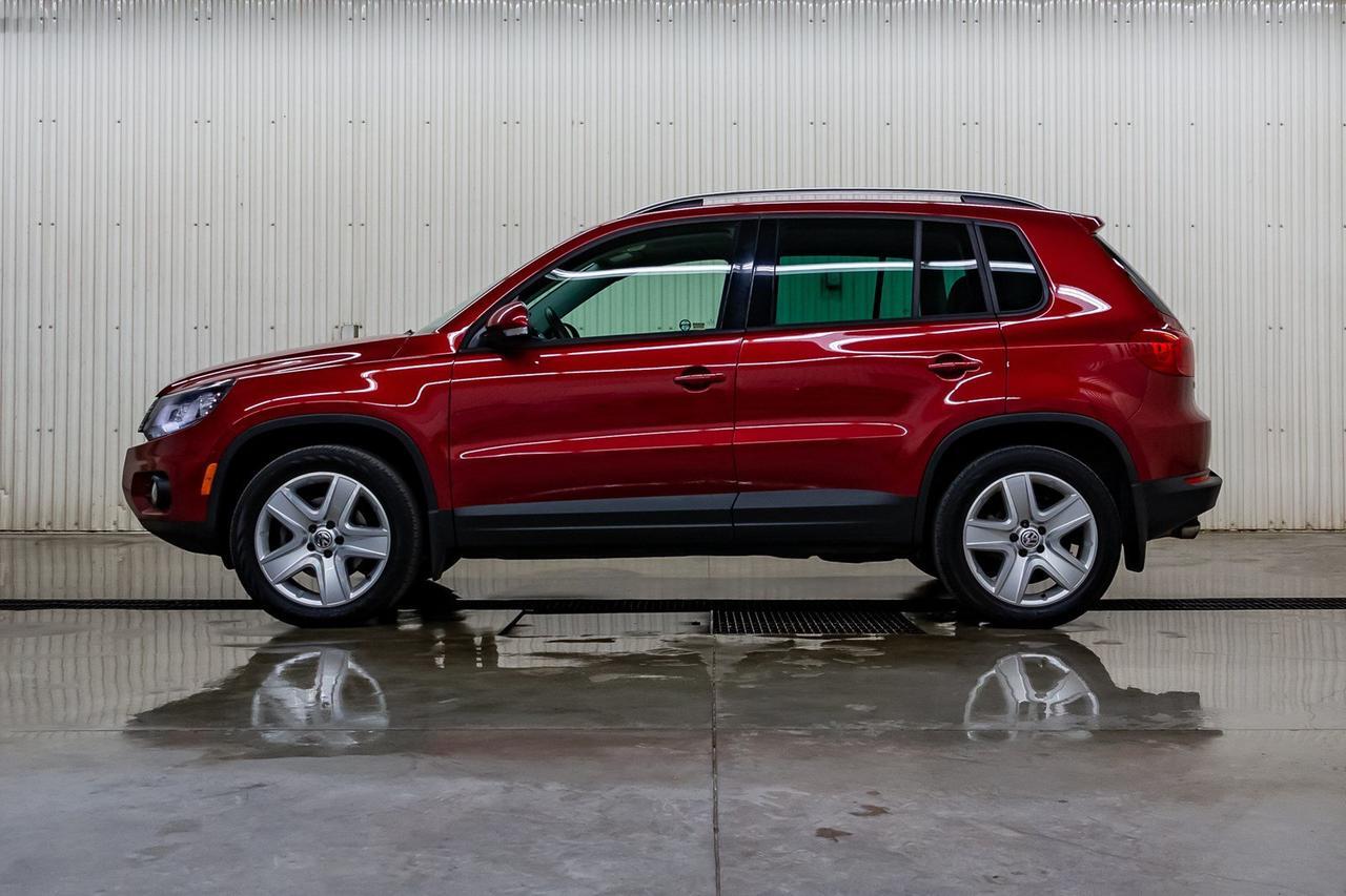 2015 Volkswagen Tiguan 4Motion Comfortline Leather Roof BCam Red Deer AB