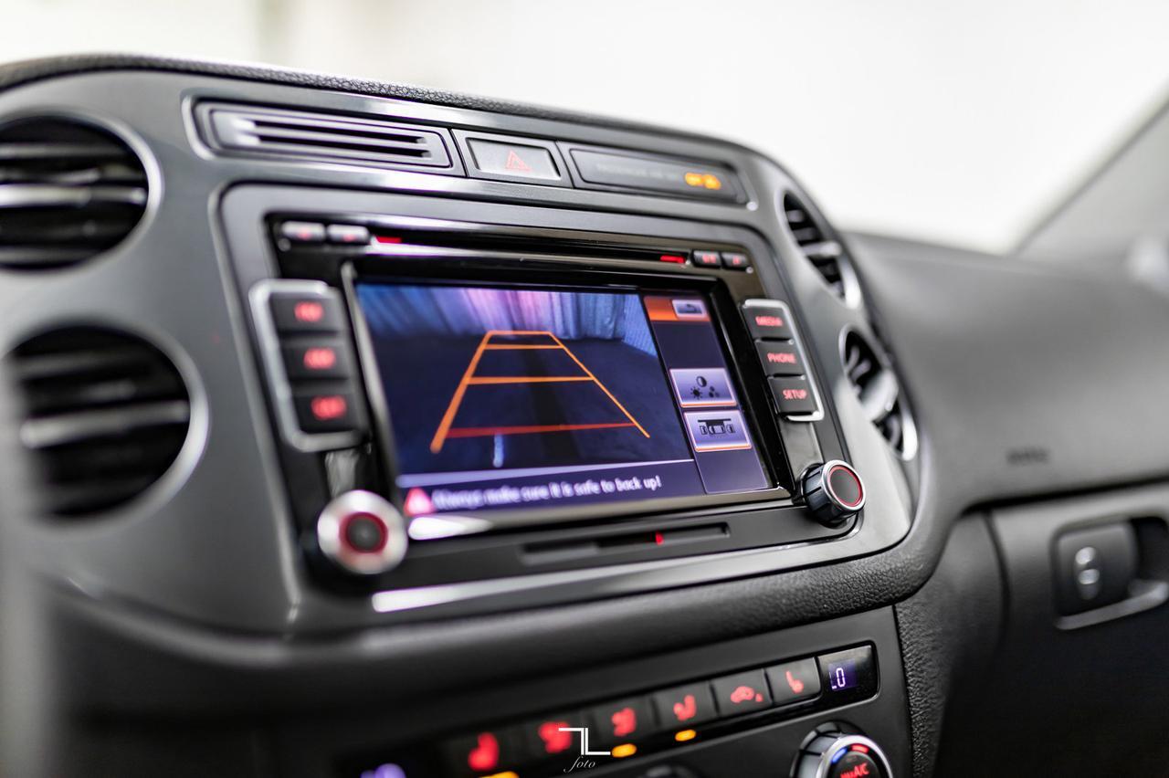 2015 Volkswagen Tiguan 4Motion Highline Leather Roof BCam Red Deer AB