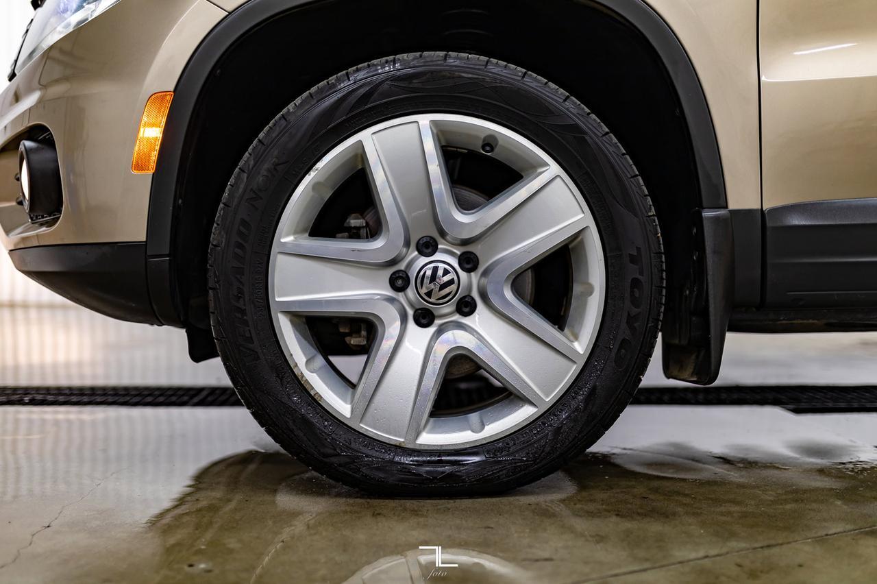 2015 Volkswagen Tiguan 4Motion Highline Leather Roof BCam Red Deer AB